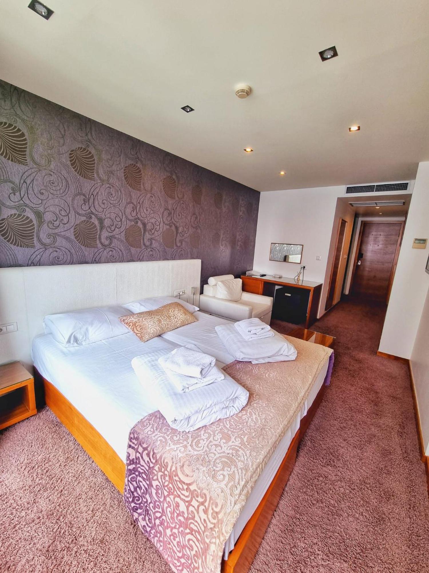 Hotel Gala Split Podstrana Exterior foto
